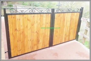 Sherwood Metal Driveway Gate With Aluminium Infill